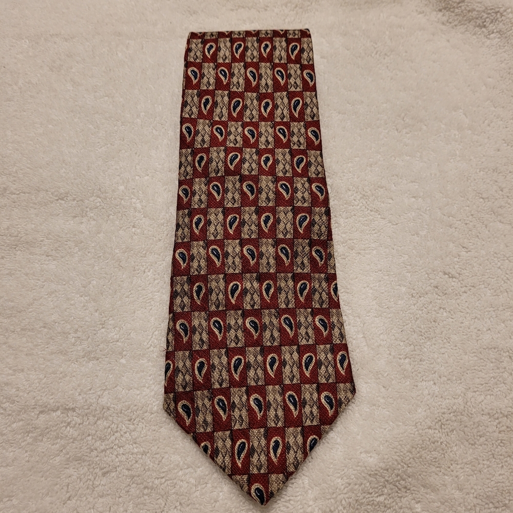 Burberry of London Men Silk Tie Paisley Multicolor